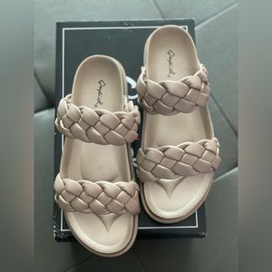 Tan Sandals Size 7